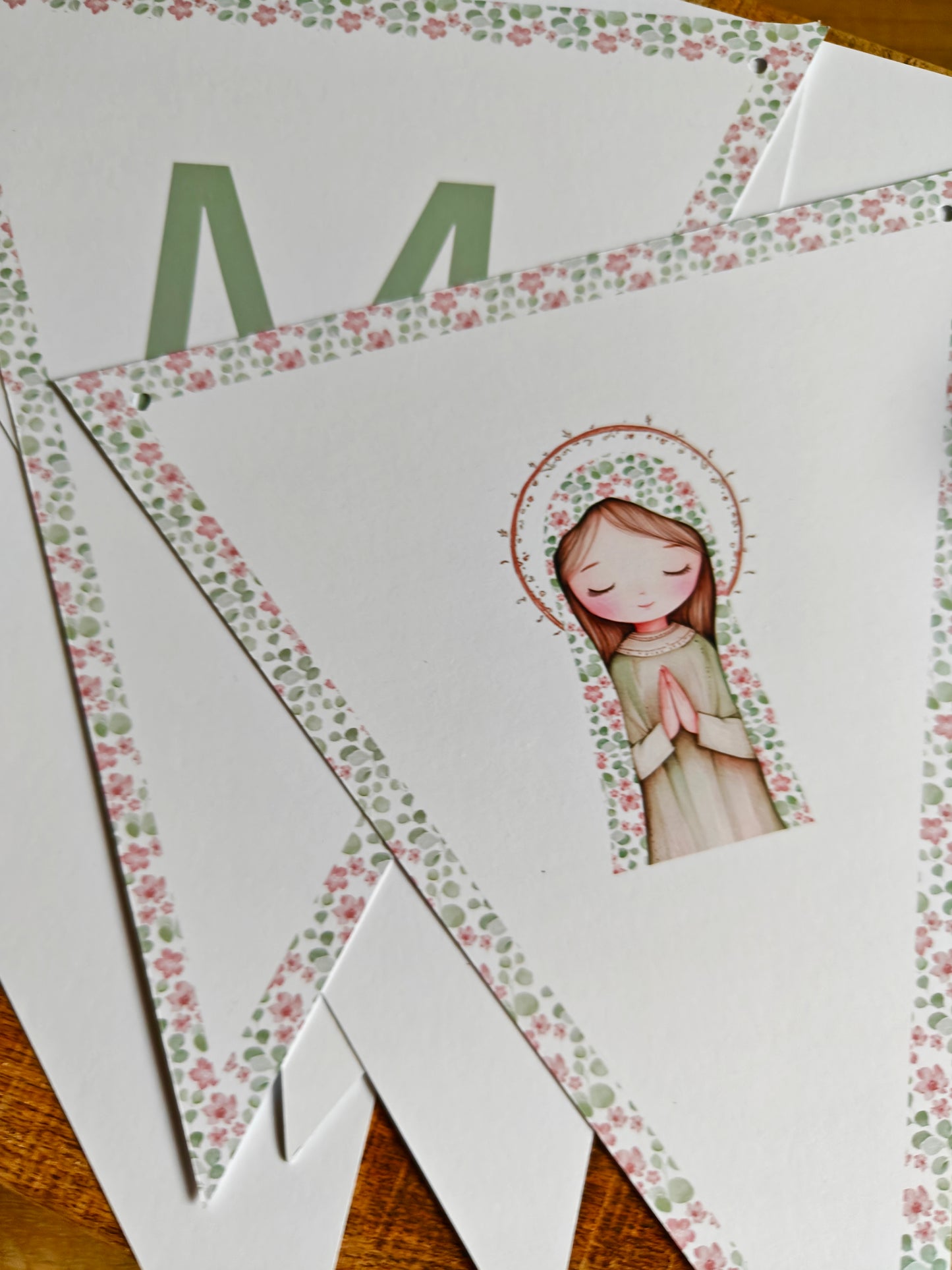 Guirnalda / Banderín personalizada Comunión COLECCIÓN VIRGENCITA