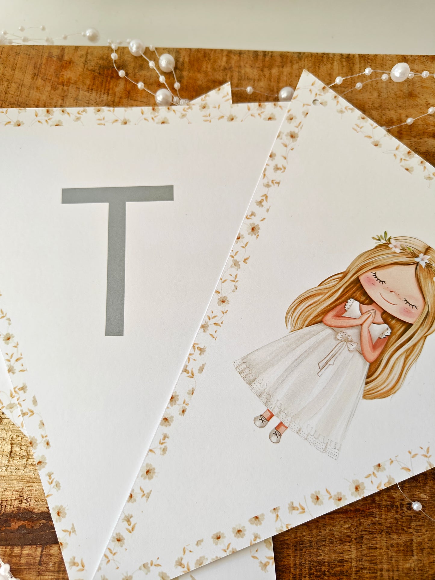 Guirnalda / Banderín personalizada Comunión COLECCIÓN CAMOMILE