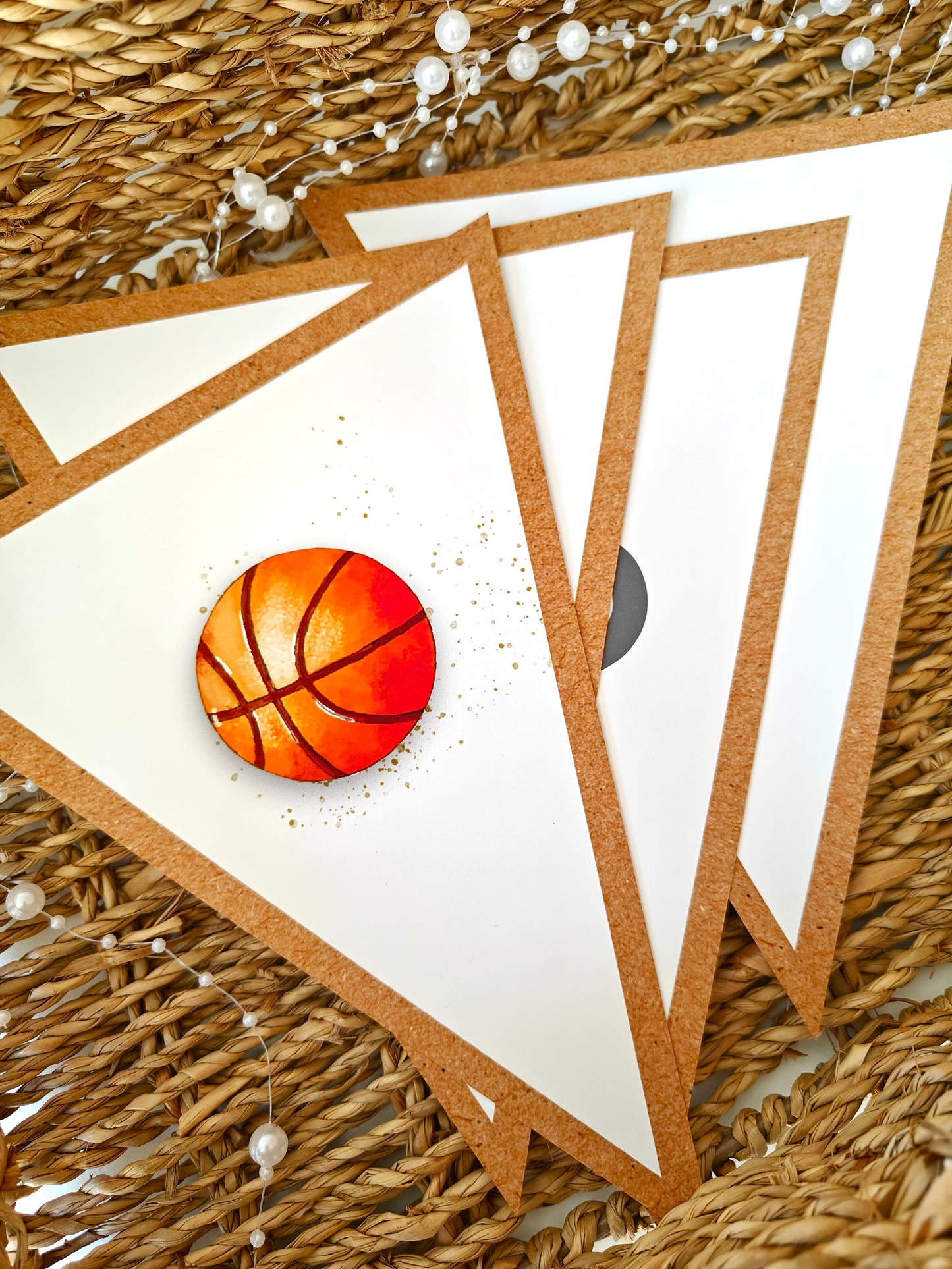 Guirnalda de papel personalizada Comunión COLECCIÓN BALÓN CESTO