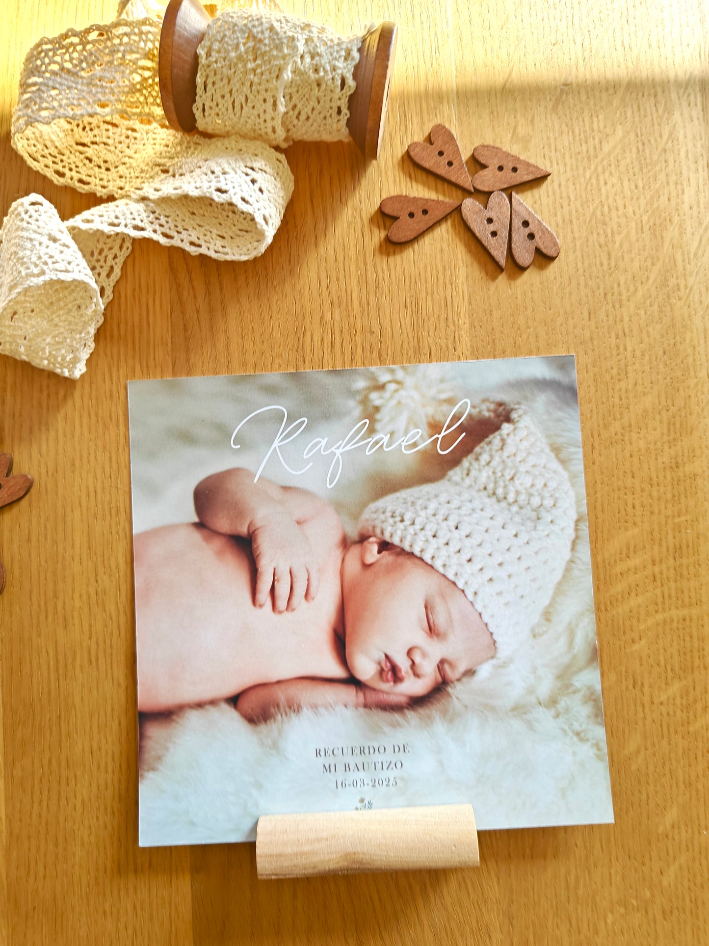 Recordatorio Polaroid con soporte madera, personalizado Bautizo COLECCIÓN BARI