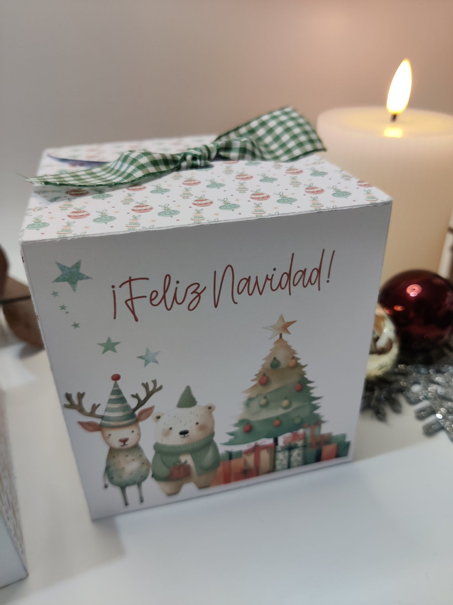 Caja cubo con lazo Navidad