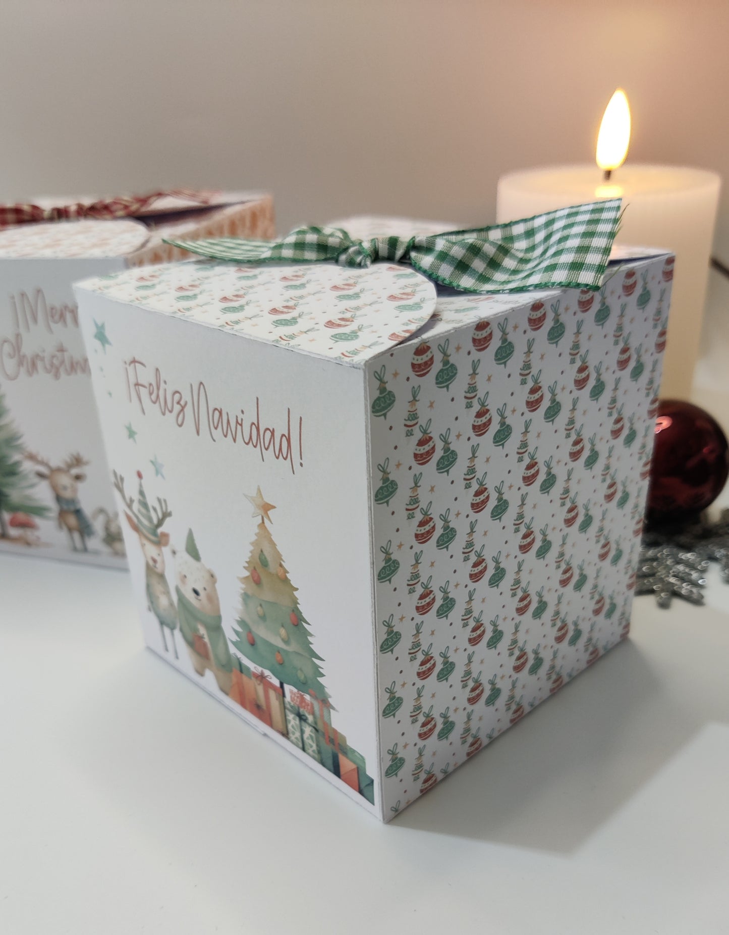 Caja cubo con lazo Navidad