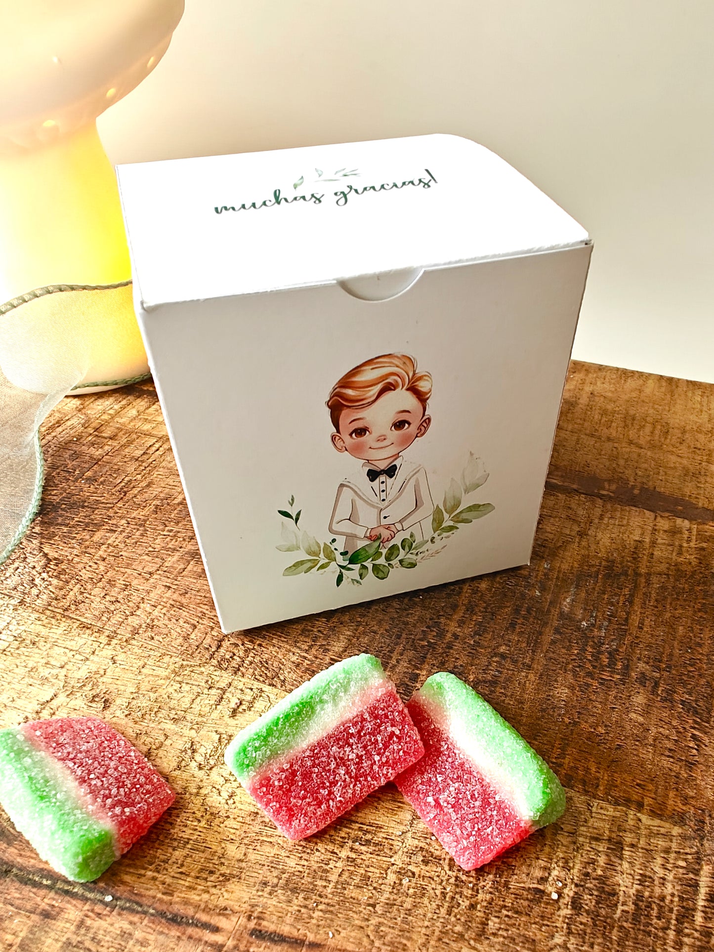 Caja sorpresa eprsonalizada Comunión COLECCIÓN EUCALIPTO