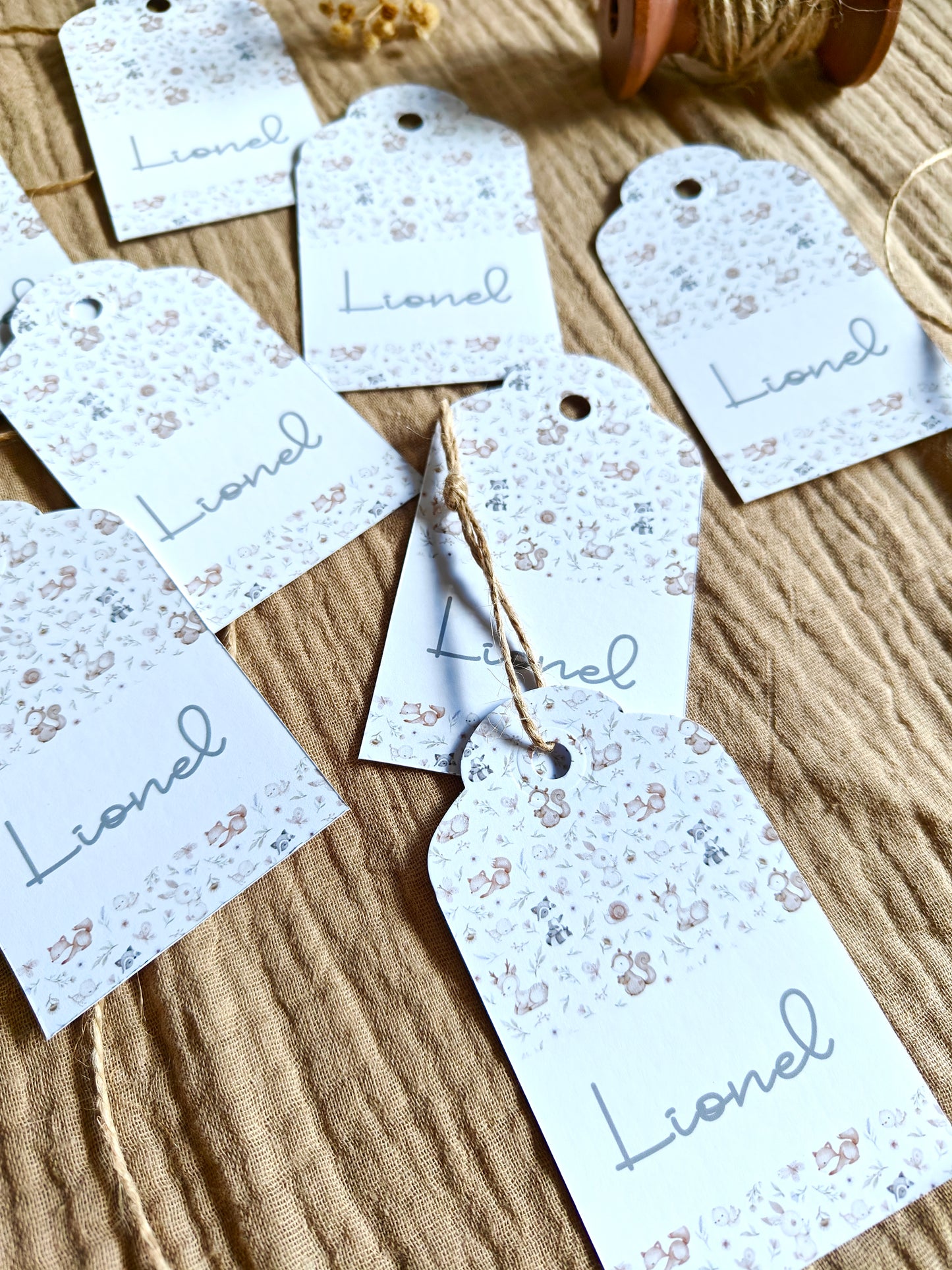 Pack x 15 Etiquetas personalizadas Bautizo COLECCIÓN WOODLAND