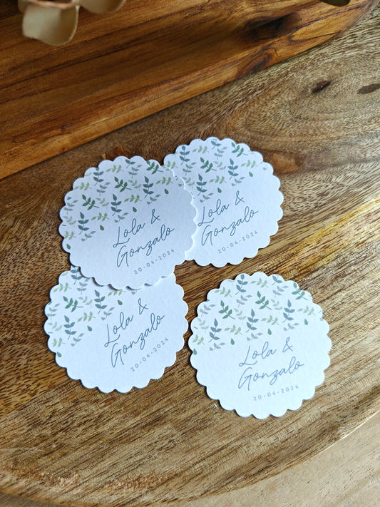 Pack x 15 Etiquetas redondas personalizadas Comunión COLECCIÓN HOJITAS