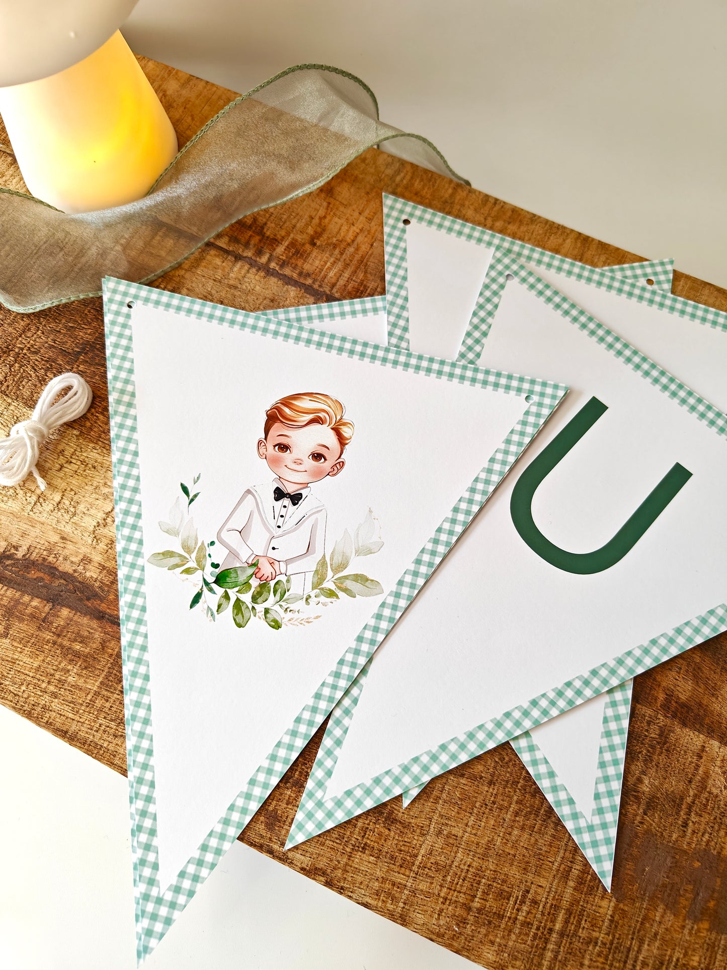 Guirnalda de papel personalizada Comunión COLECCIÓN EUCALIPTO