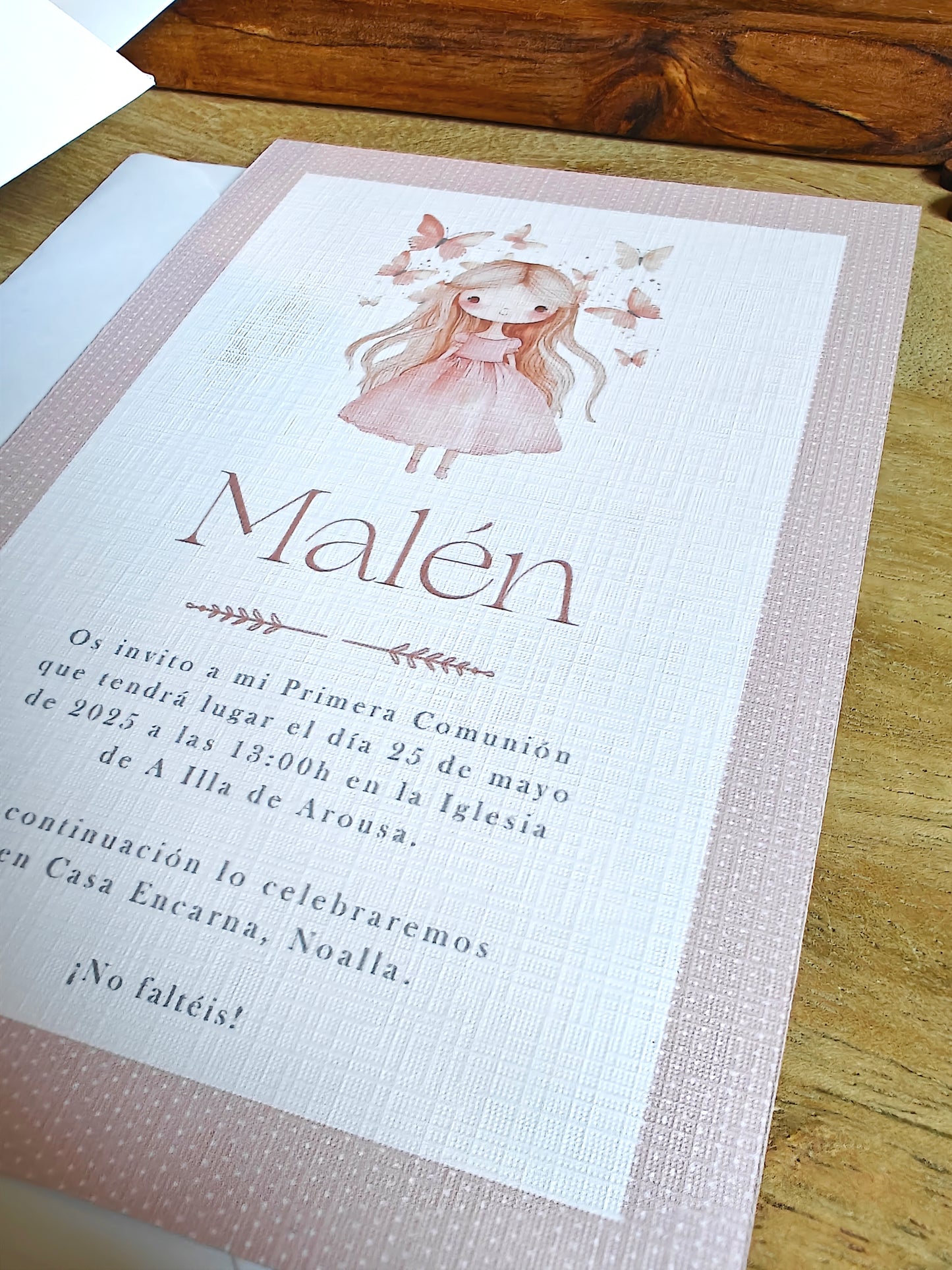 Invitación impresa personalizada Comunión COLECCIÓN BUTTERFLY