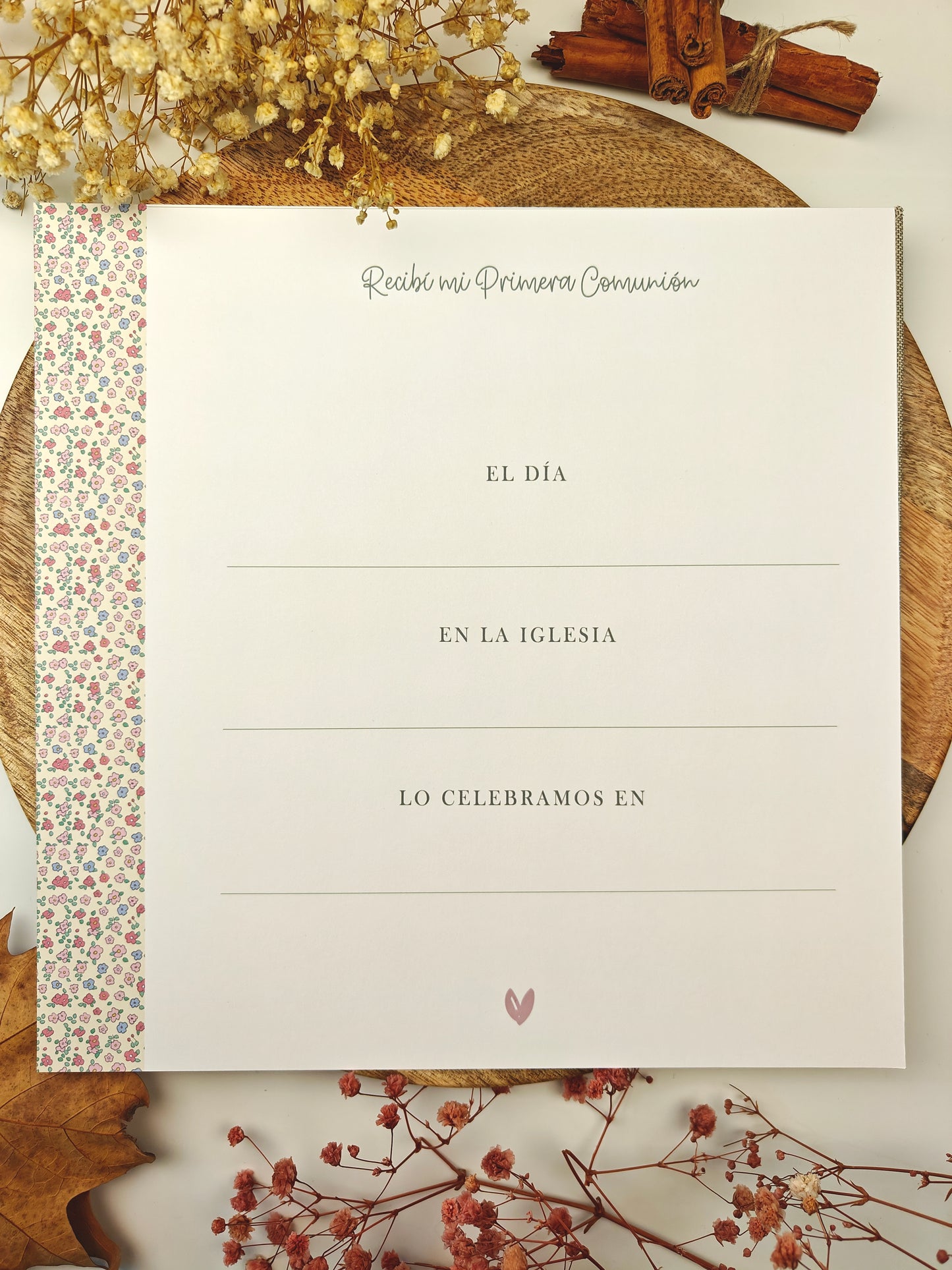 Libro de celebración, firmas y fotos personalizado.  Primera Comunión COLECCIÓN ANGELITO