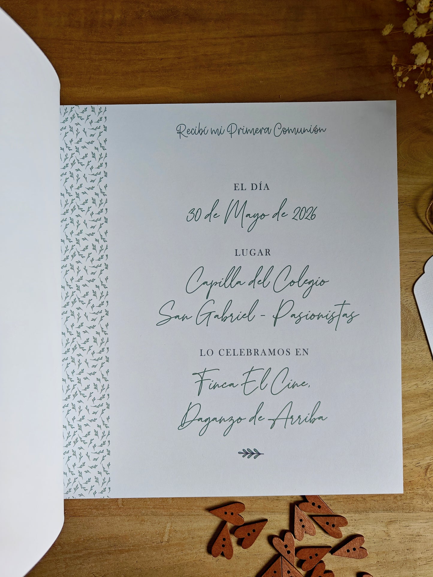 Libro de firmas y fotos personalizado.  Primera Comunión COLECCIÓN ANGELITO (niño)
