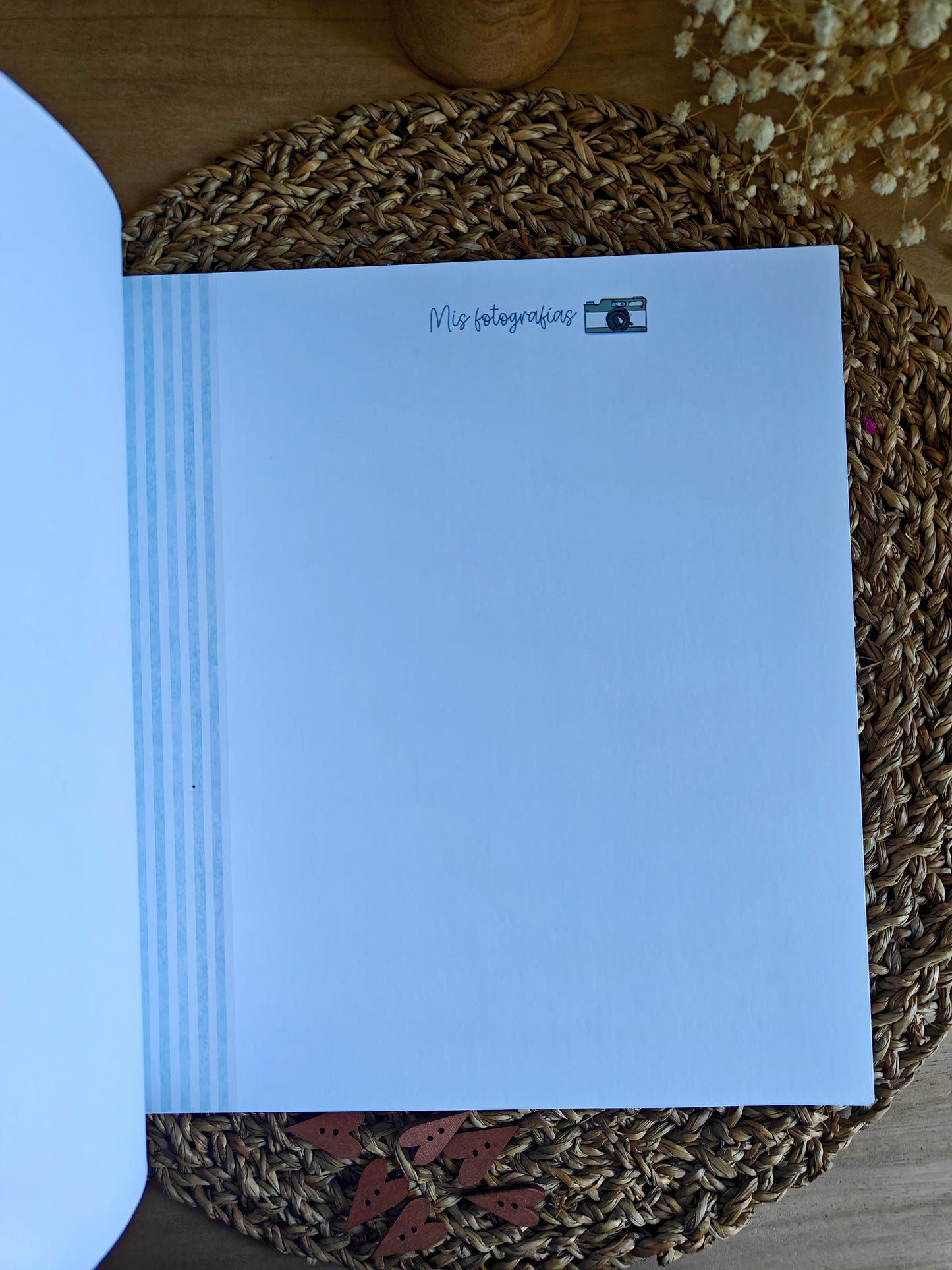 Libro de firmas y fotos personalizado.  Primera Comunión (niña)