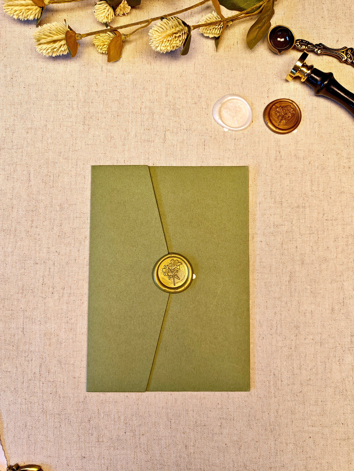10. COLECCIÓN OLIVE