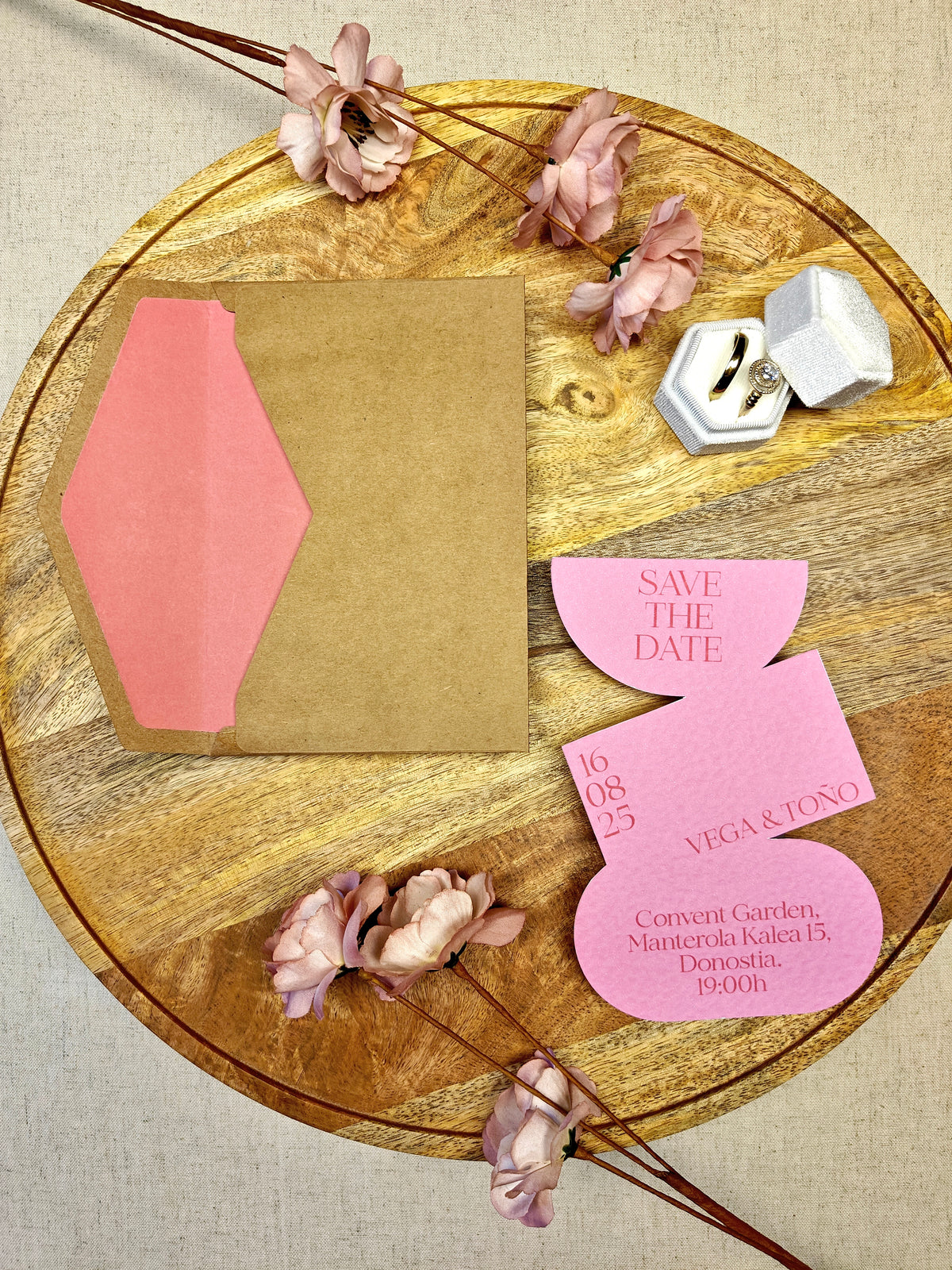 13. COLECCIÓN FORM (rosa)