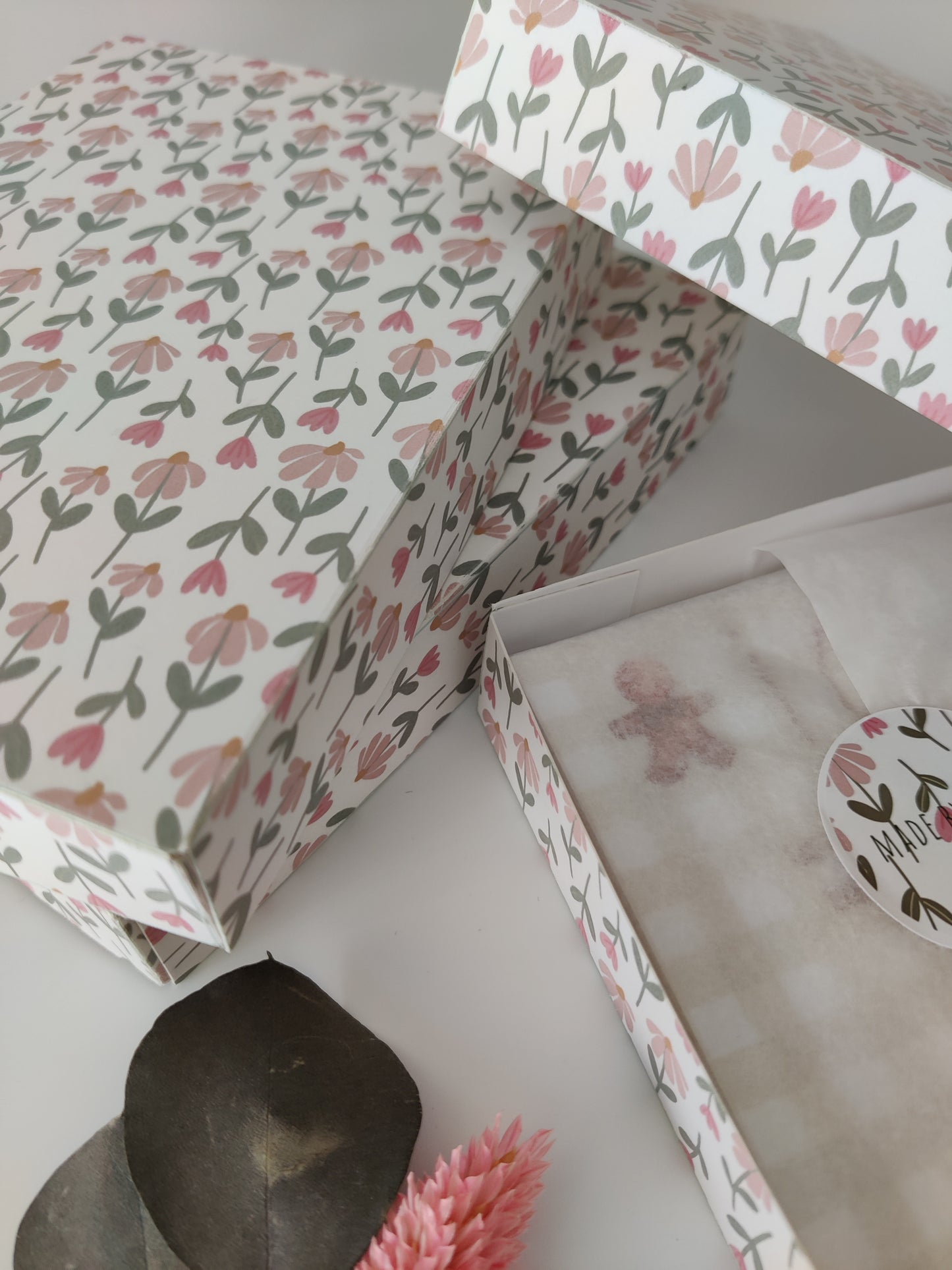 caja plana para tarjetas o detalles pequeños 