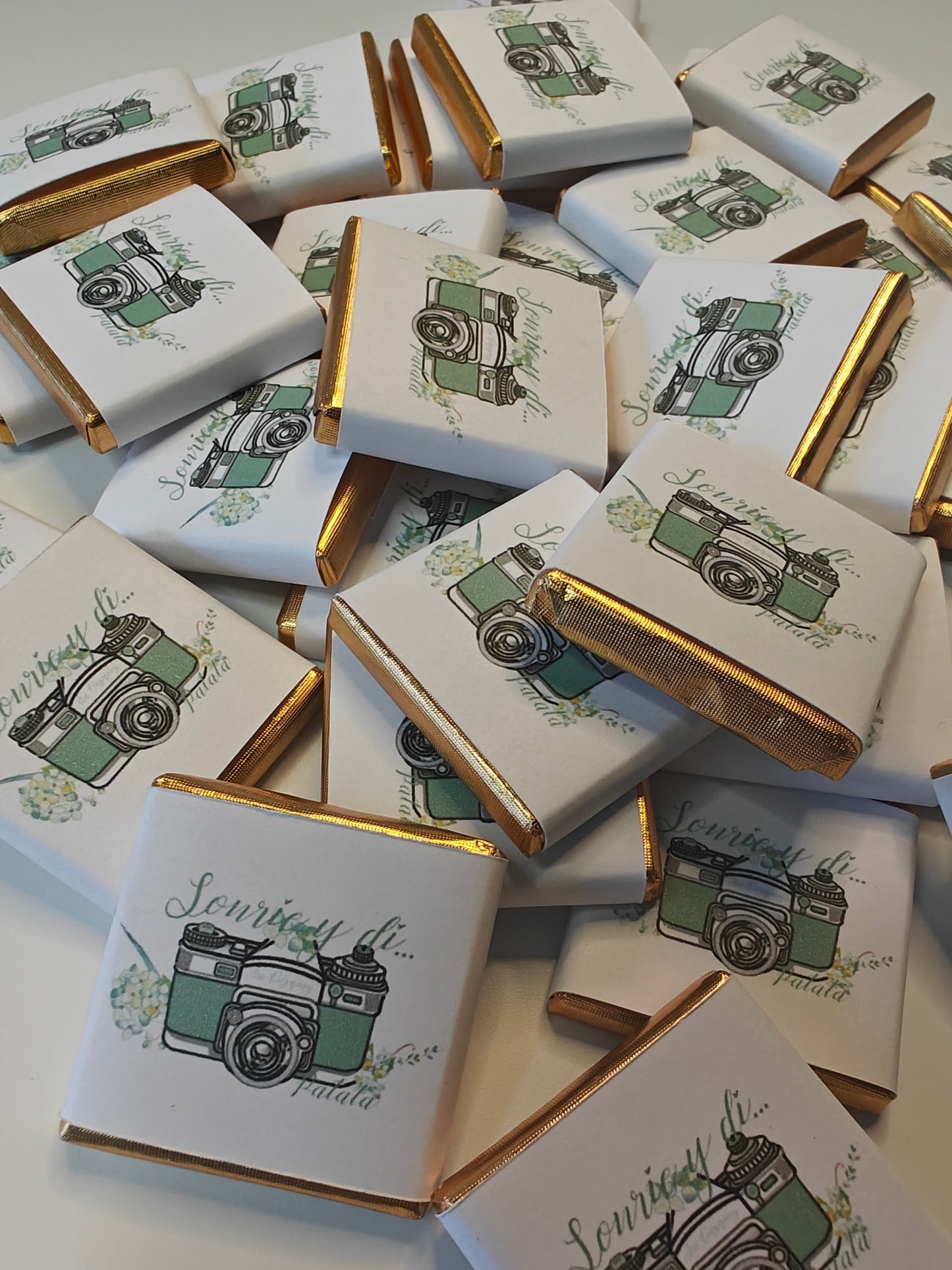 chocolatinas con logo