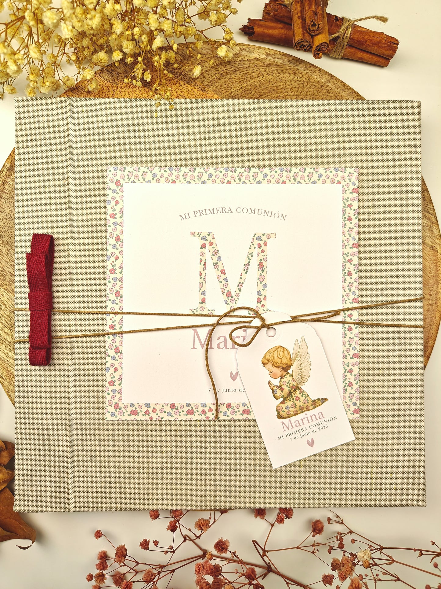 Libro de celebración, firmas y fotos personalizado.  Primera Comunión COLECCIÓN ANGELITO