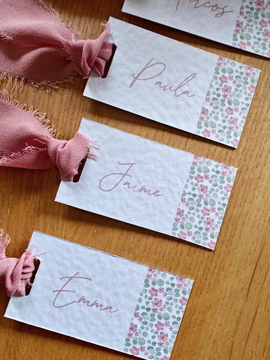 Pack Posición de mesa o place card personalizado Comunión COLECCIÓN VIRGENCITA