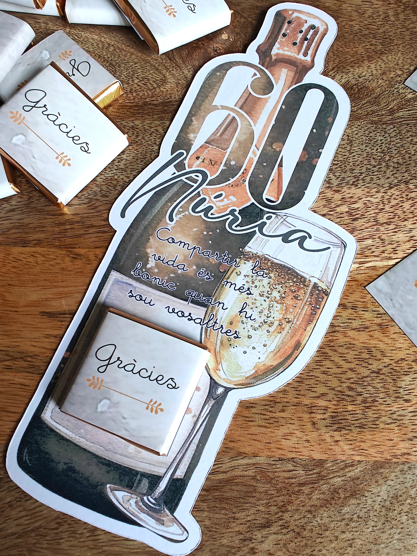 Tarjeta recordatorio o agradecimiento con chocolatina