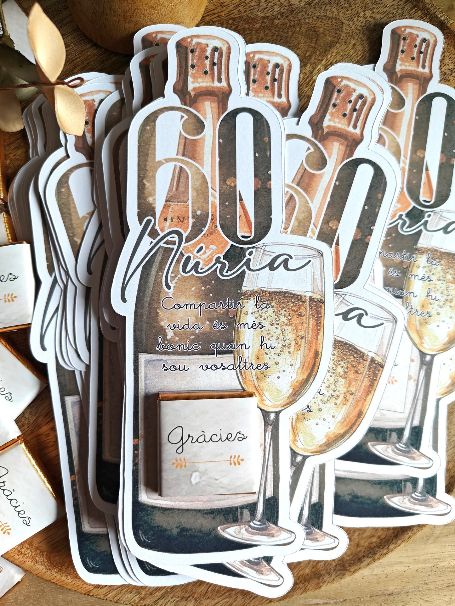 Tarjeta recordatorio o agradecimiento con chocolatina