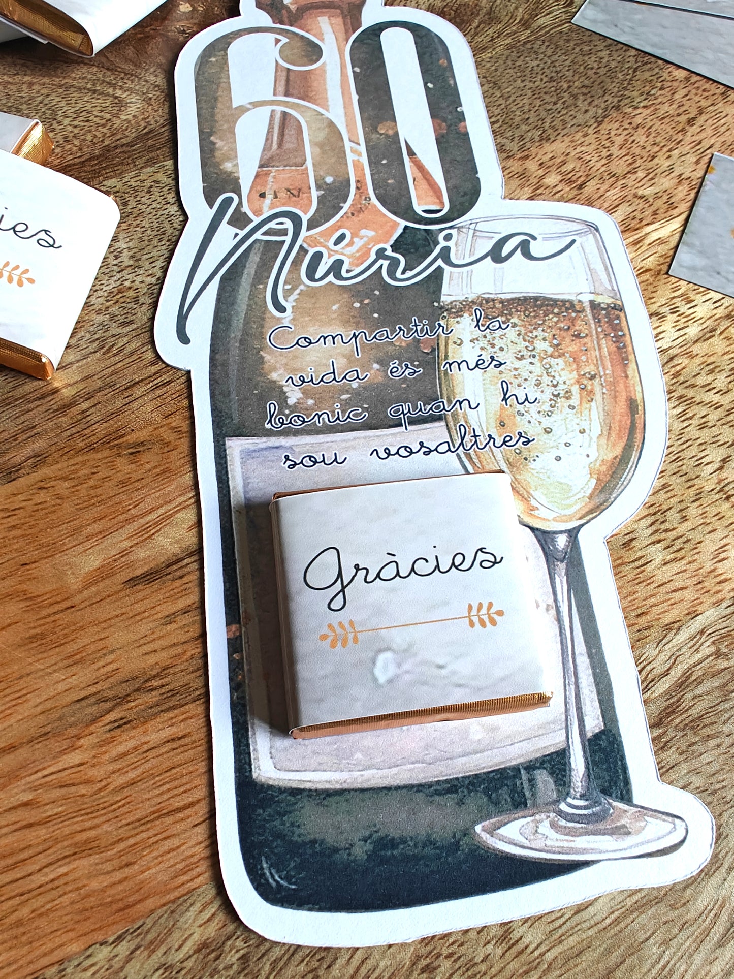 Tarjeta recordatorio o agradecimiento con chocolatina